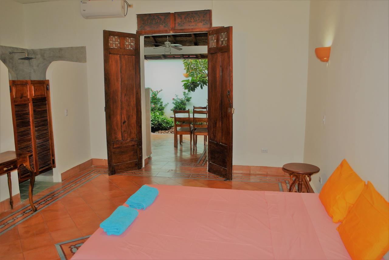 Casa Calala Aparthotel Granada Bagian luar foto