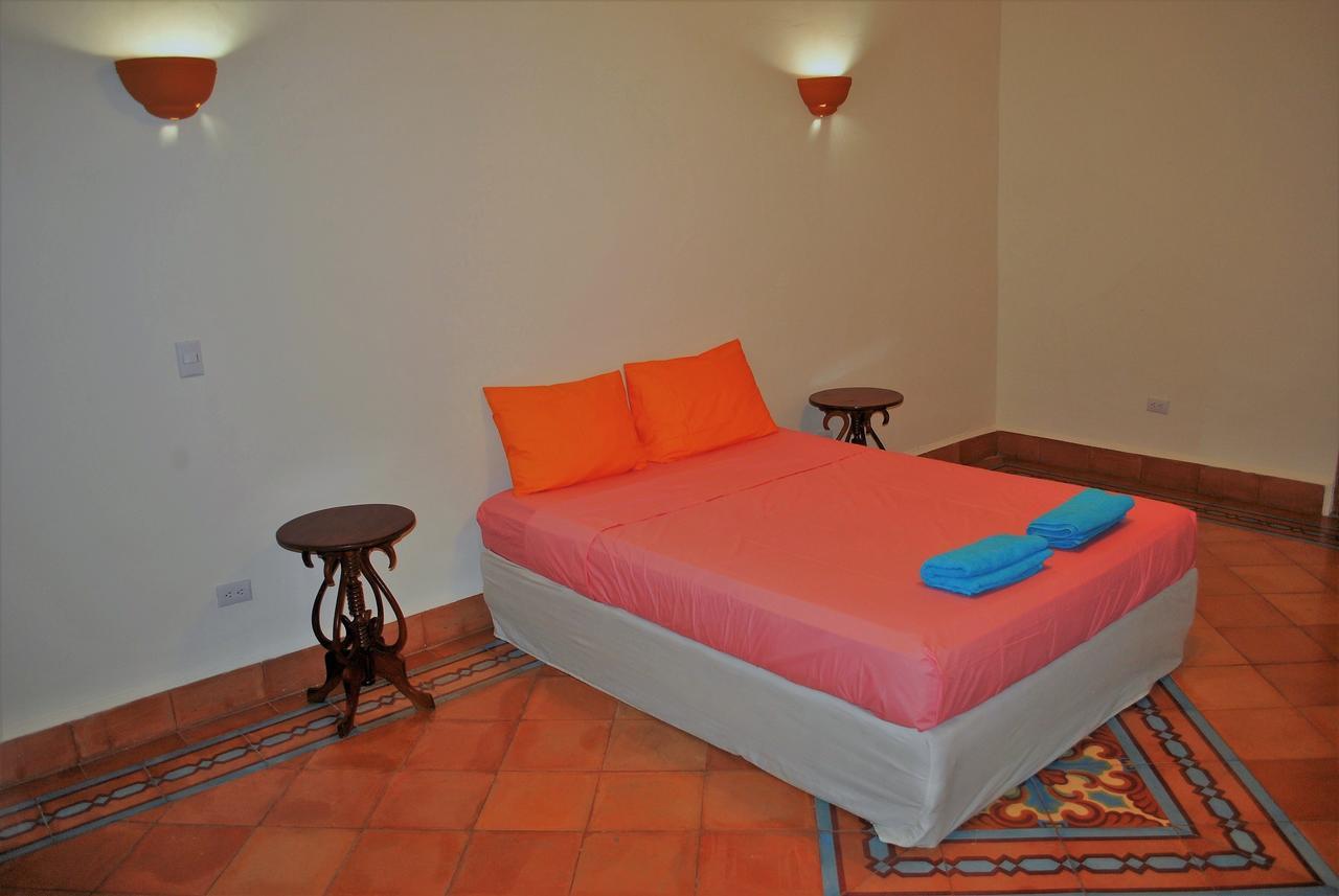 Casa Calala Aparthotel Granada Bagian luar foto