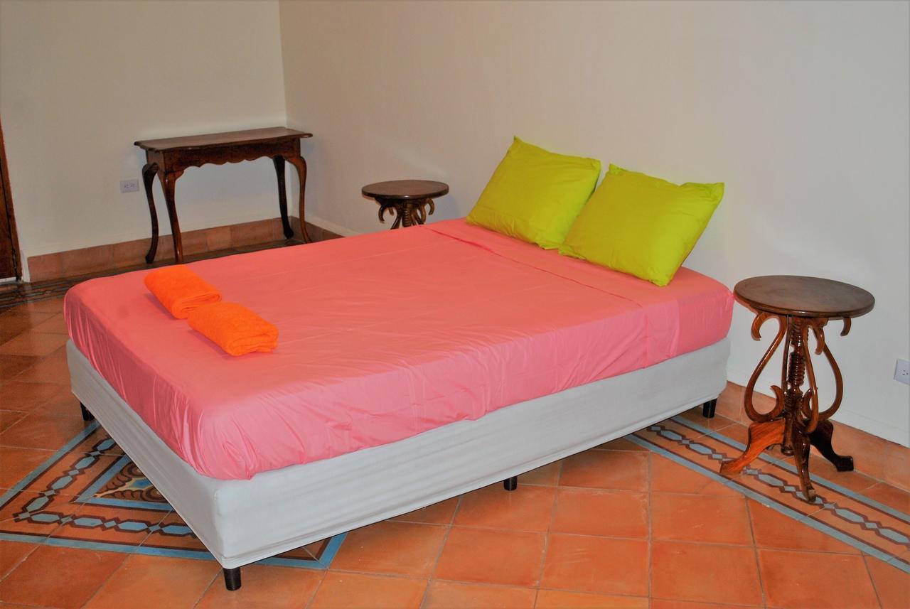 Casa Calala Aparthotel Granada Bagian luar foto