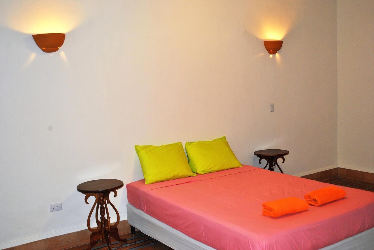 Casa Calala Aparthotel Granada Bagian luar foto